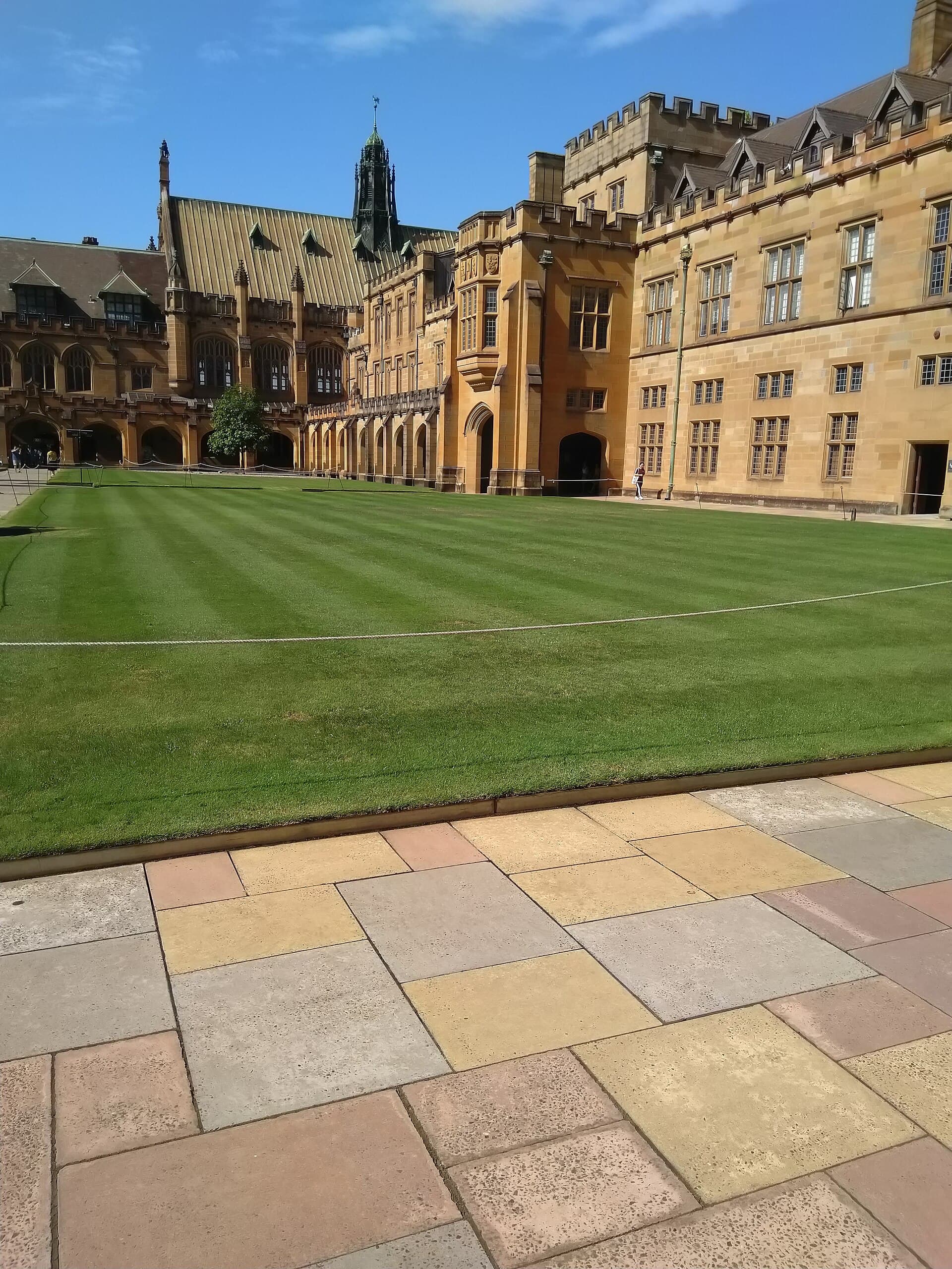 Cloisters of the University of Sydney quadrangle